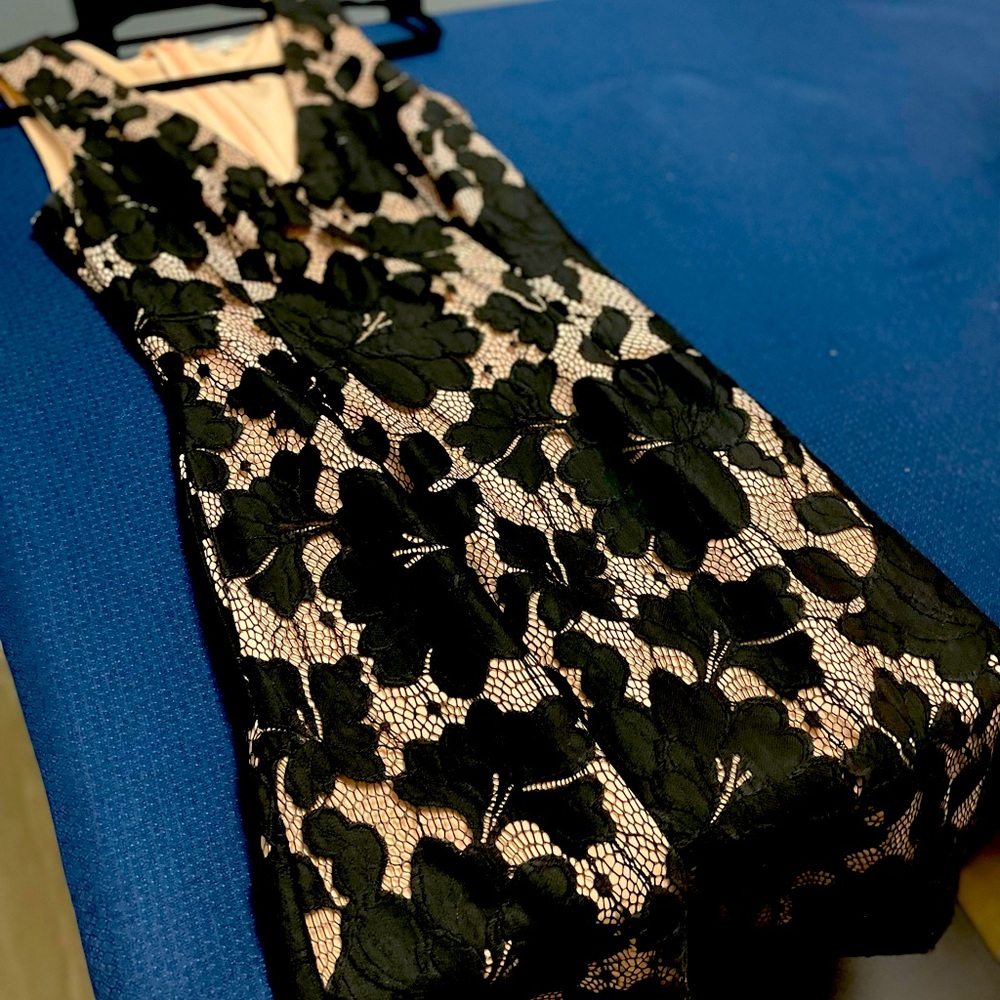 ModCloth Black and Tan “Lace and Mesh” XS Dress